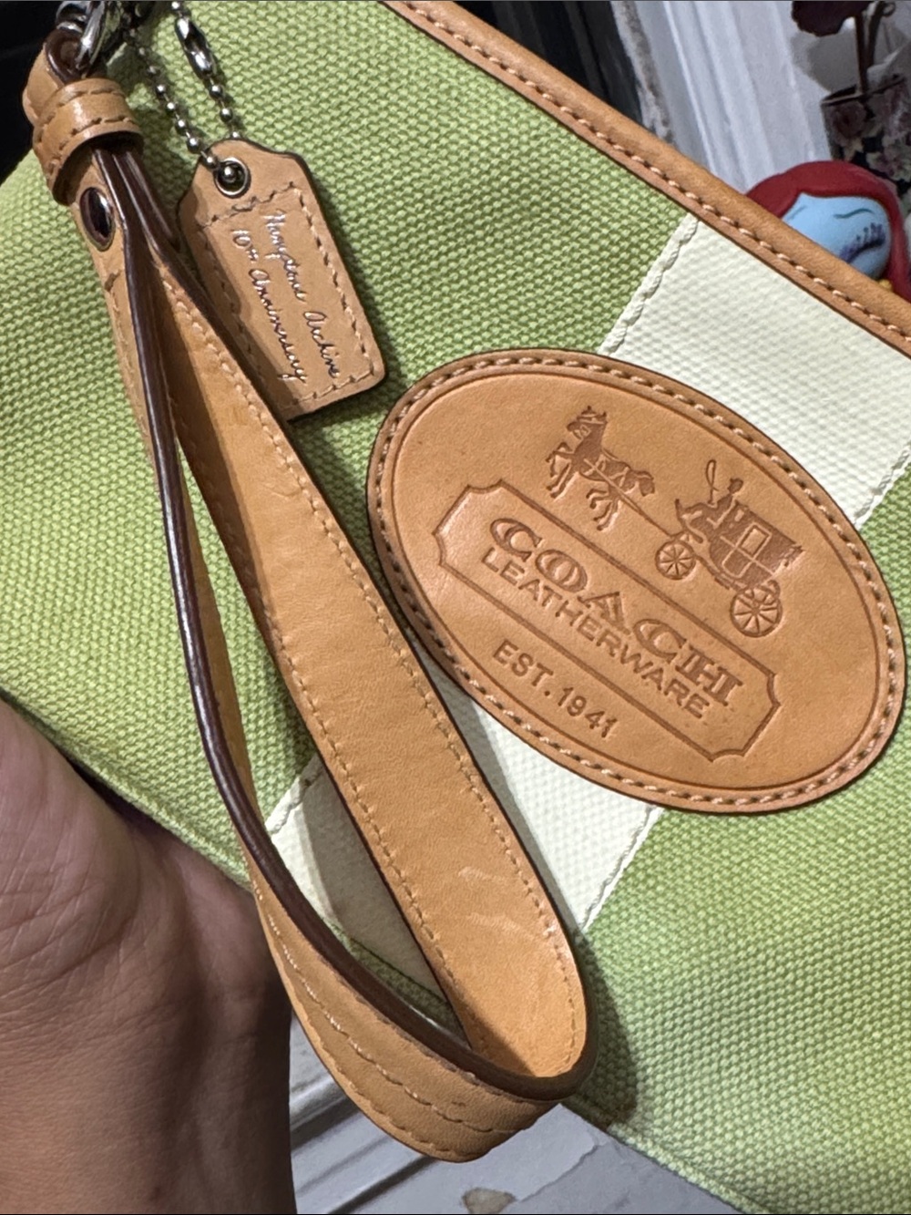 Coach Hamptons Archive 10th Anniversary green canvas leather Kisslock - Picture 3 of 11